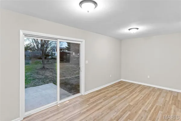 $199,900 | 5808 Dogwood Lane, Godfrey, IL 62035