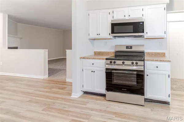 $199,900 | 5808 Dogwood Lane, Godfrey, IL 62035