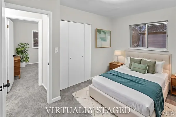 $199,900 | 5808 Dogwood Lane, Godfrey, IL 62035