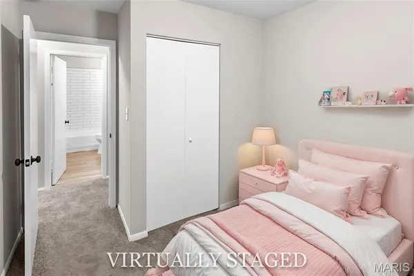 $199,900 | 5808 Dogwood Lane, Godfrey, IL 62035