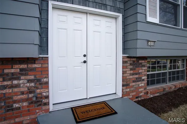 $199,900 | 5808 Dogwood Lane, Godfrey, IL 62035