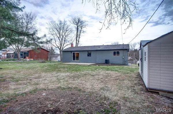 $199,900 | 5808 Dogwood Lane, Godfrey, IL 62035