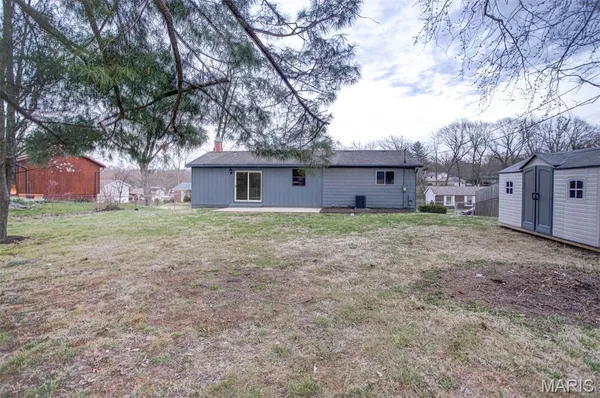 $199,900 | 5808 Dogwood Lane, Godfrey, IL 62035