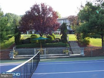 521 Arrowhead Trail Sinking Spring, PA 19608 - Photo 10 of 12