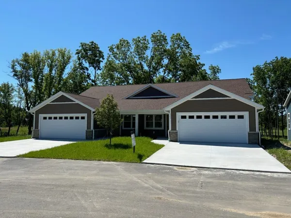 $374,900 | 301 Edenview, Eden, WI 53019