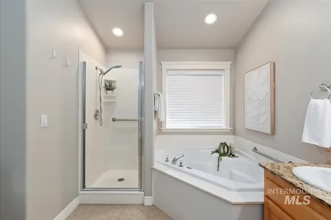 $585,000 | 389 West Bosanka Drive, Eagle, ID 83616
