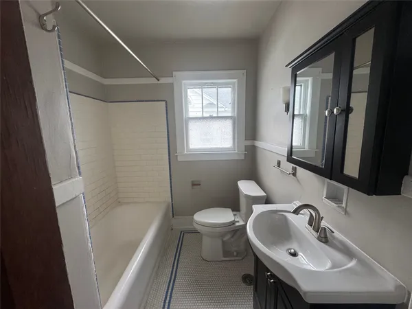 $1,600 | 99 Helen Street, Unit 2, Binghamton, NY 13905