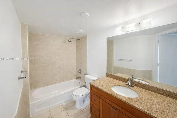 $2,350 | 219 Northwest 12th Avenue, Unit 1002, Miami, FL 33128