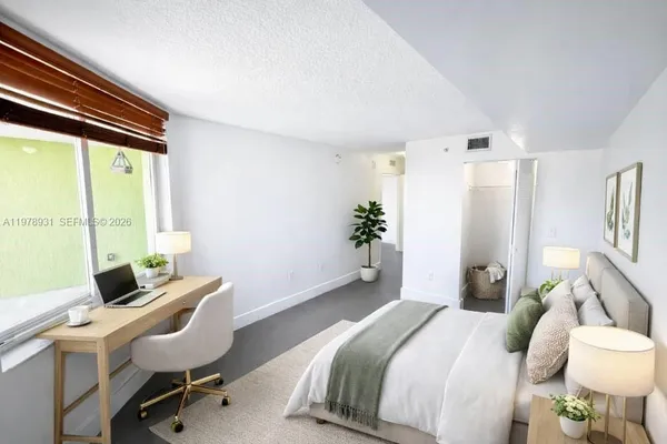 $2,350 | 219 Northwest 12th Avenue, Unit 1002, Miami, FL 33128