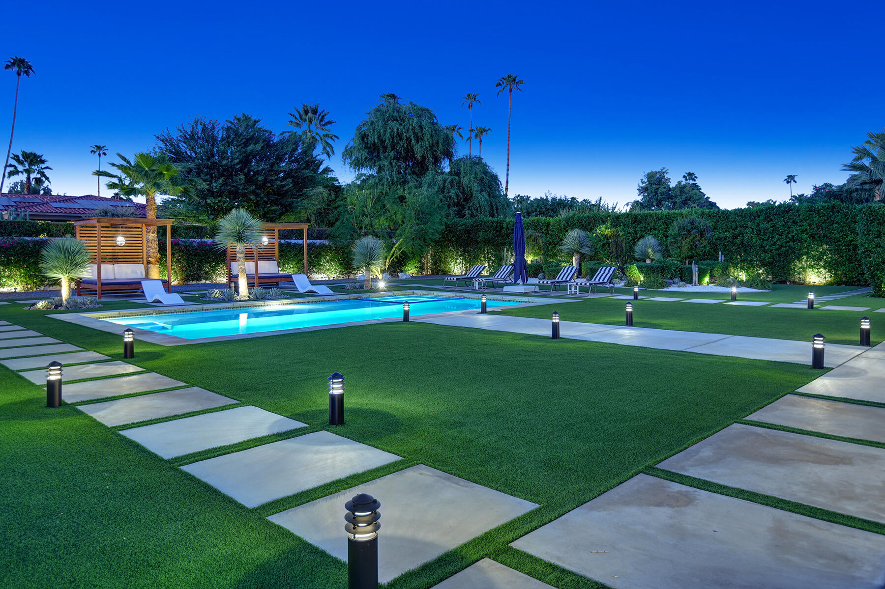 72374 Rancho Road Rancho Mirage, CA 92270 - Photo 9 of 41 NIGHT YARD