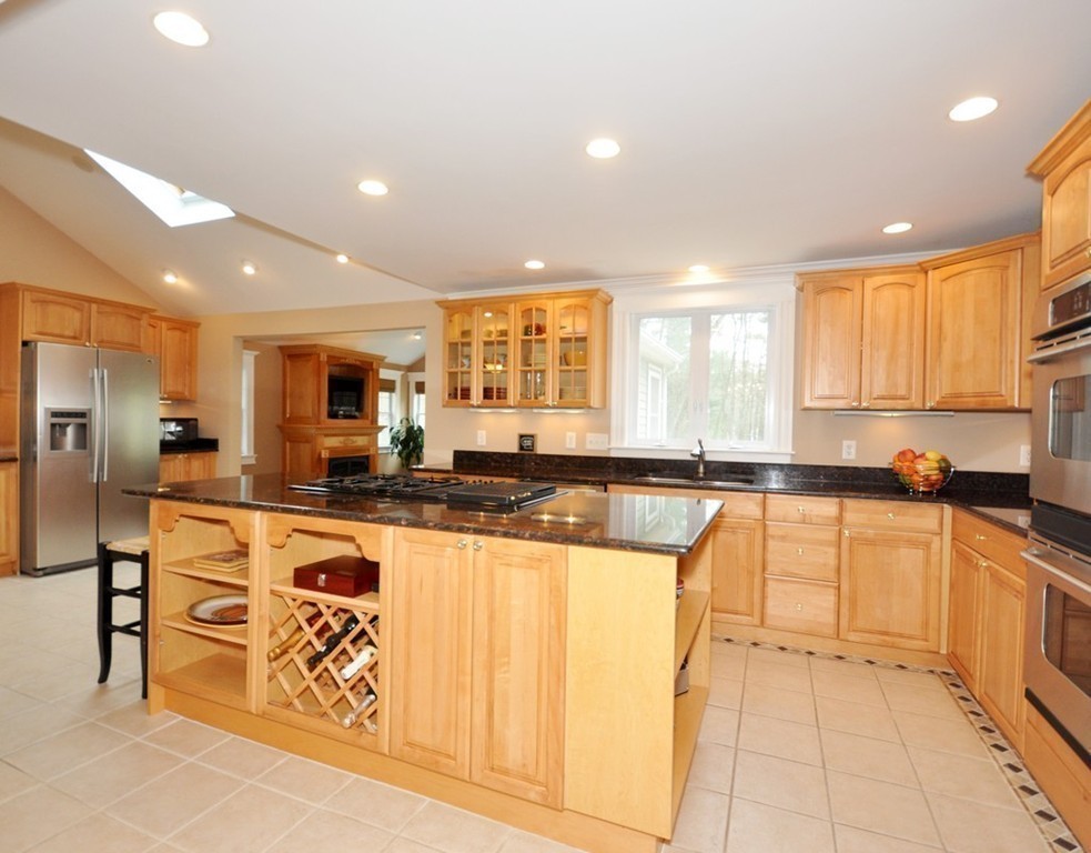 353 Hayward Mill Road Concord, MA 01742 - Photo 6 of 21 Gallery Image 6