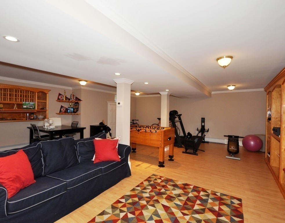 353 Hayward Mill Road Concord, MA 01742 - Photo 10 of 21 Gallery Image 10