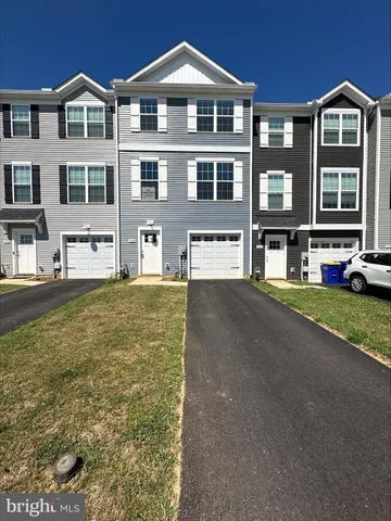 $299,900 | 350 Avon Drive, Unit 270, Red Lion, PA 17356