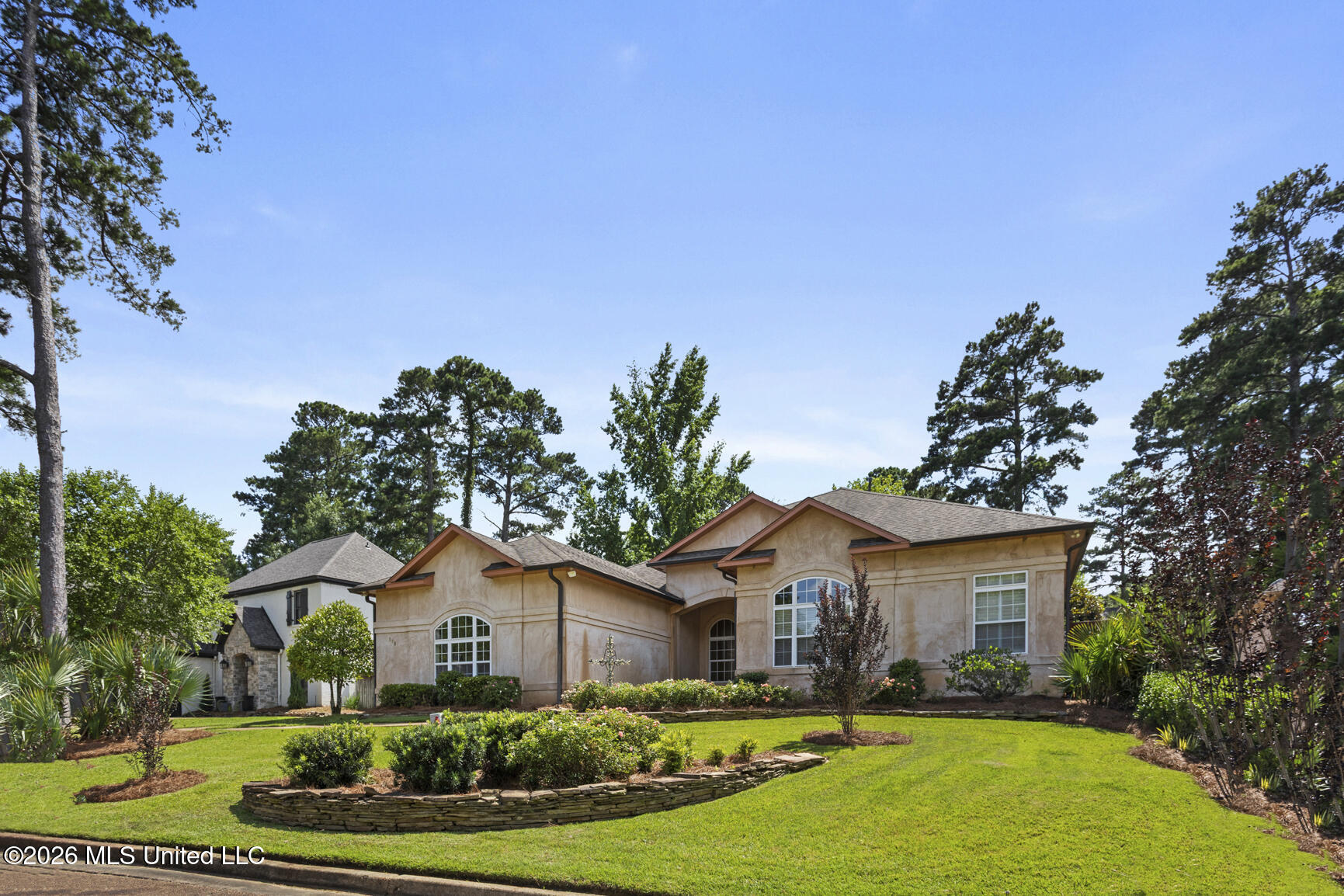 518 Heatherstone Court Ridgeland, MS 39157 - Photo 3 of 31 518 Heatherstone-2