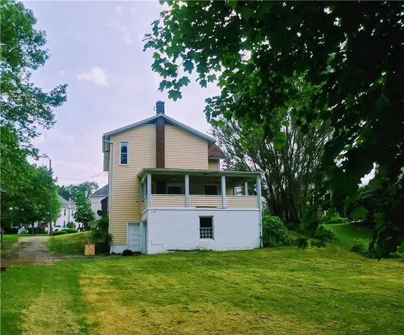 a view of outdoor space