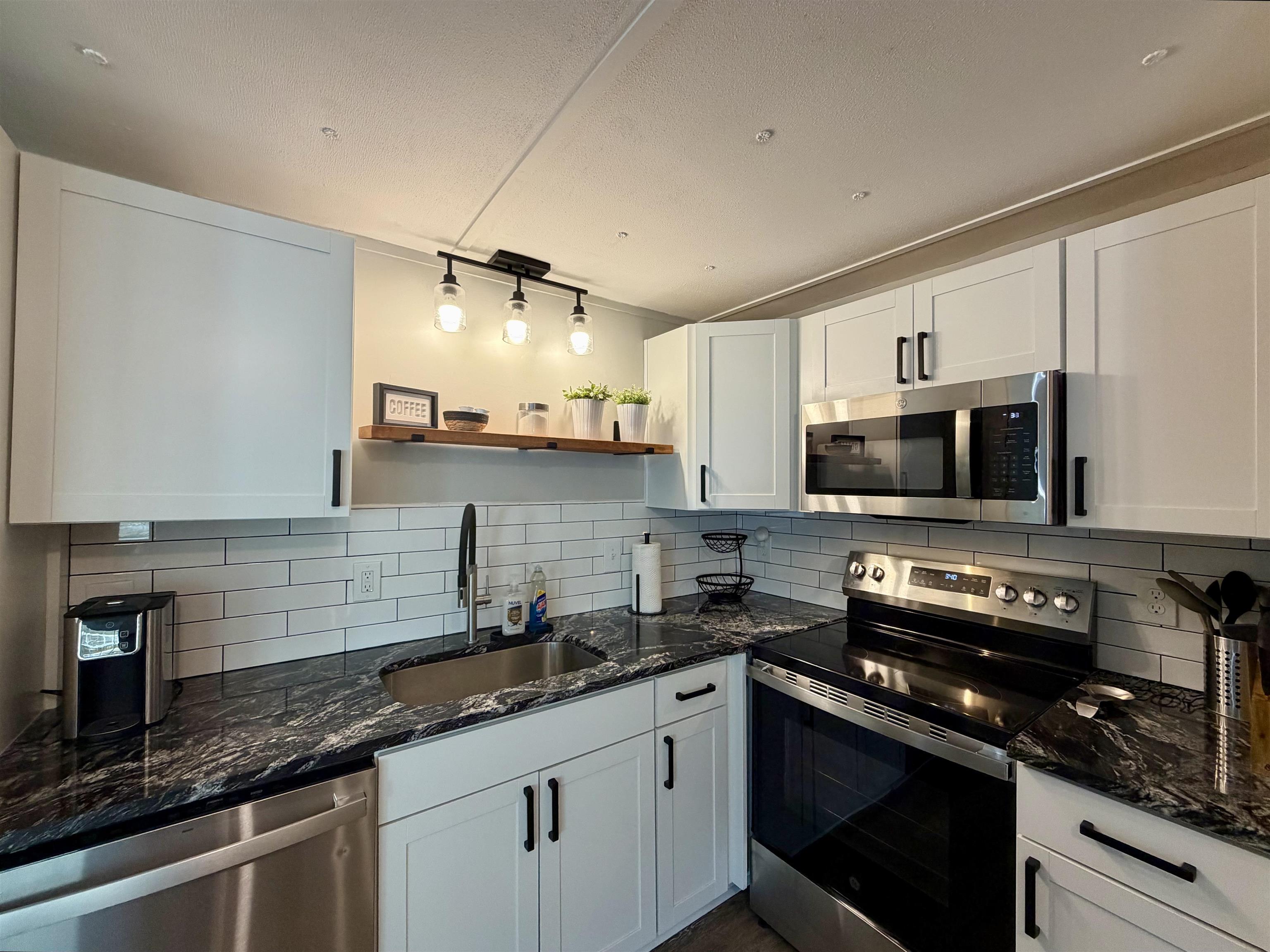 1668 Hawk Surfside Beach, SC 29575 - Photo 17 of 46 Gallery Image 17