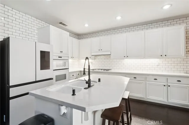 $875,000 | 29366 Oakmont Court, Murrieta, CA 92563