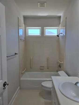 $3,400 | 6714 Southwest 40 Terrace, Gainesville, FL 32608