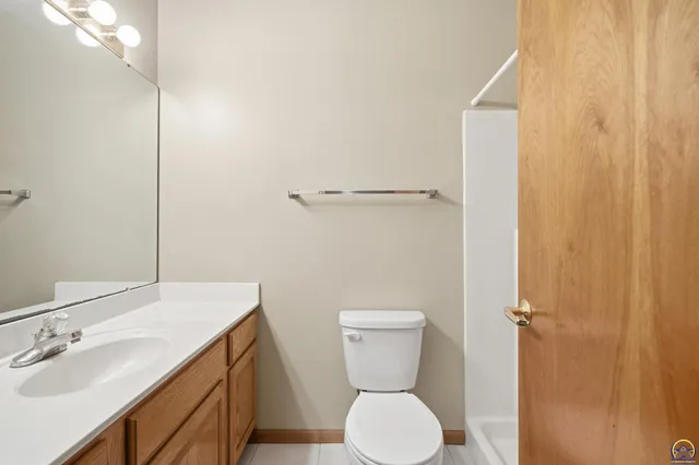 $250,000 | 2828 Kelly Drive, Manhattan, KS 66502