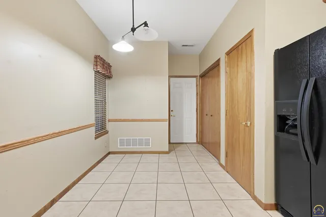 $250,000 | 2828 Kelly Drive, Manhattan, KS 66502