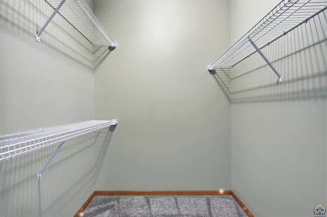 $250,000 | 2828 Kelly Drive, Manhattan, KS 66502