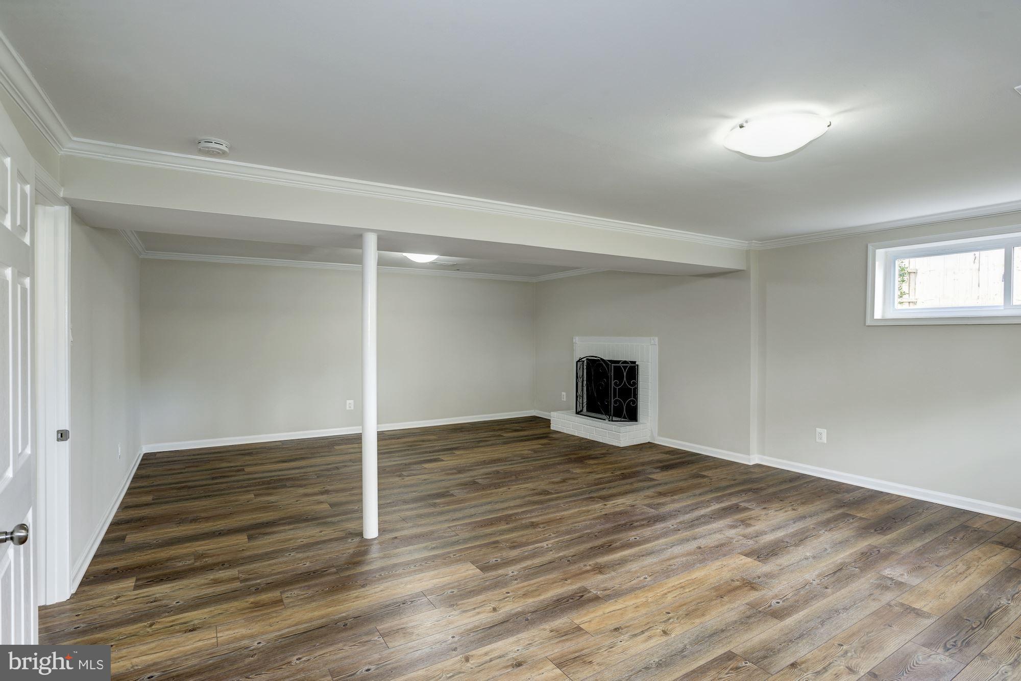 8820 Trafalgar Court Springfield, VA 22151 - Photo 47 of 51 Large RC RM with Fireplace