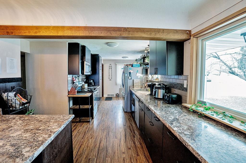 707 North Best Road Spokane Valley, WA 99216 - Photo 13 of 39 Gallery Image 13