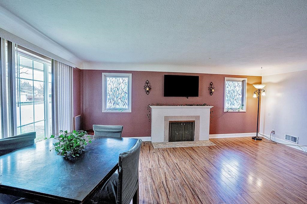 707 North Best Road Spokane Valley, WA 99216 - Photo 9 of 39 Gallery Image 9