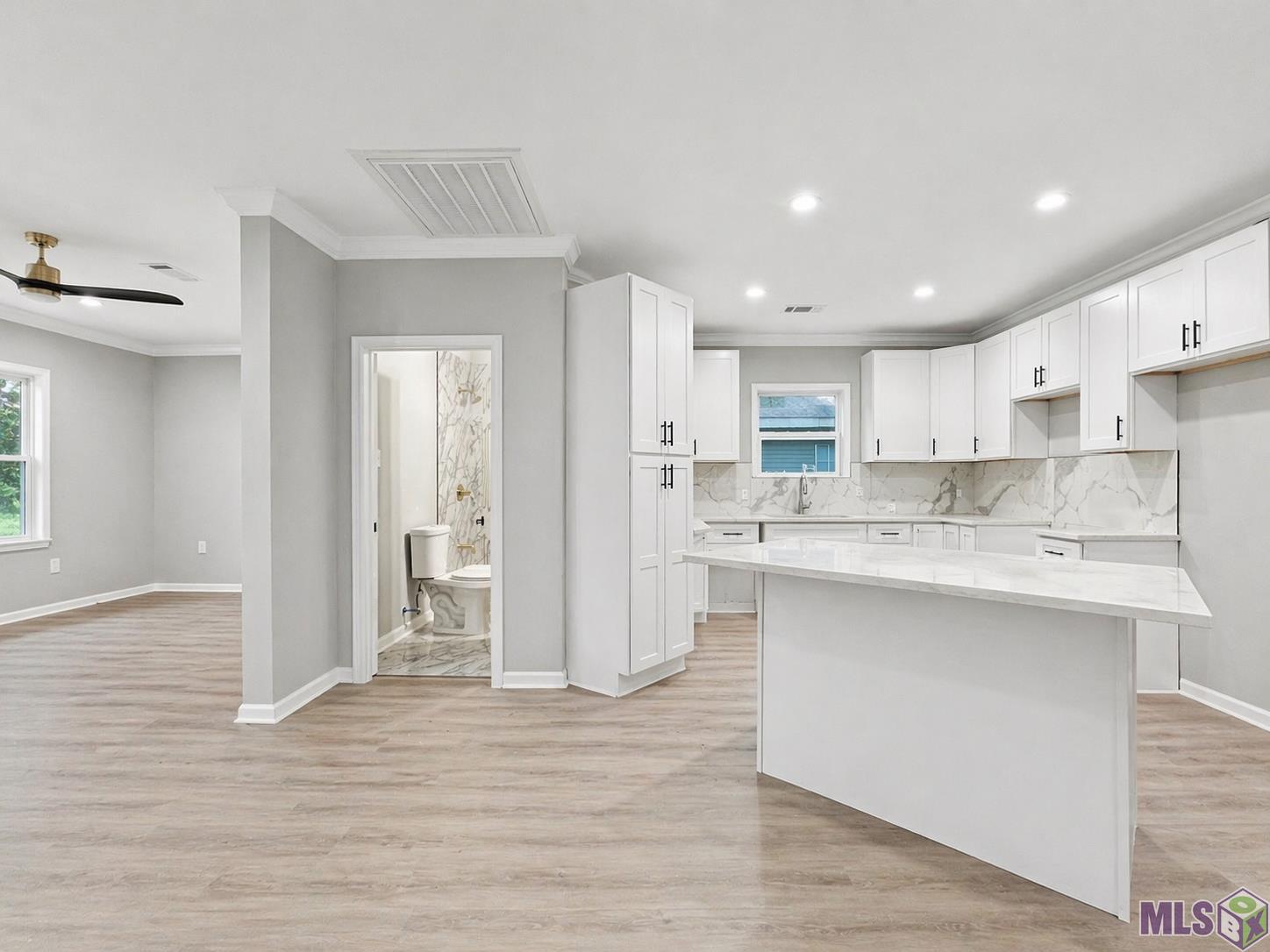 Living/Dining