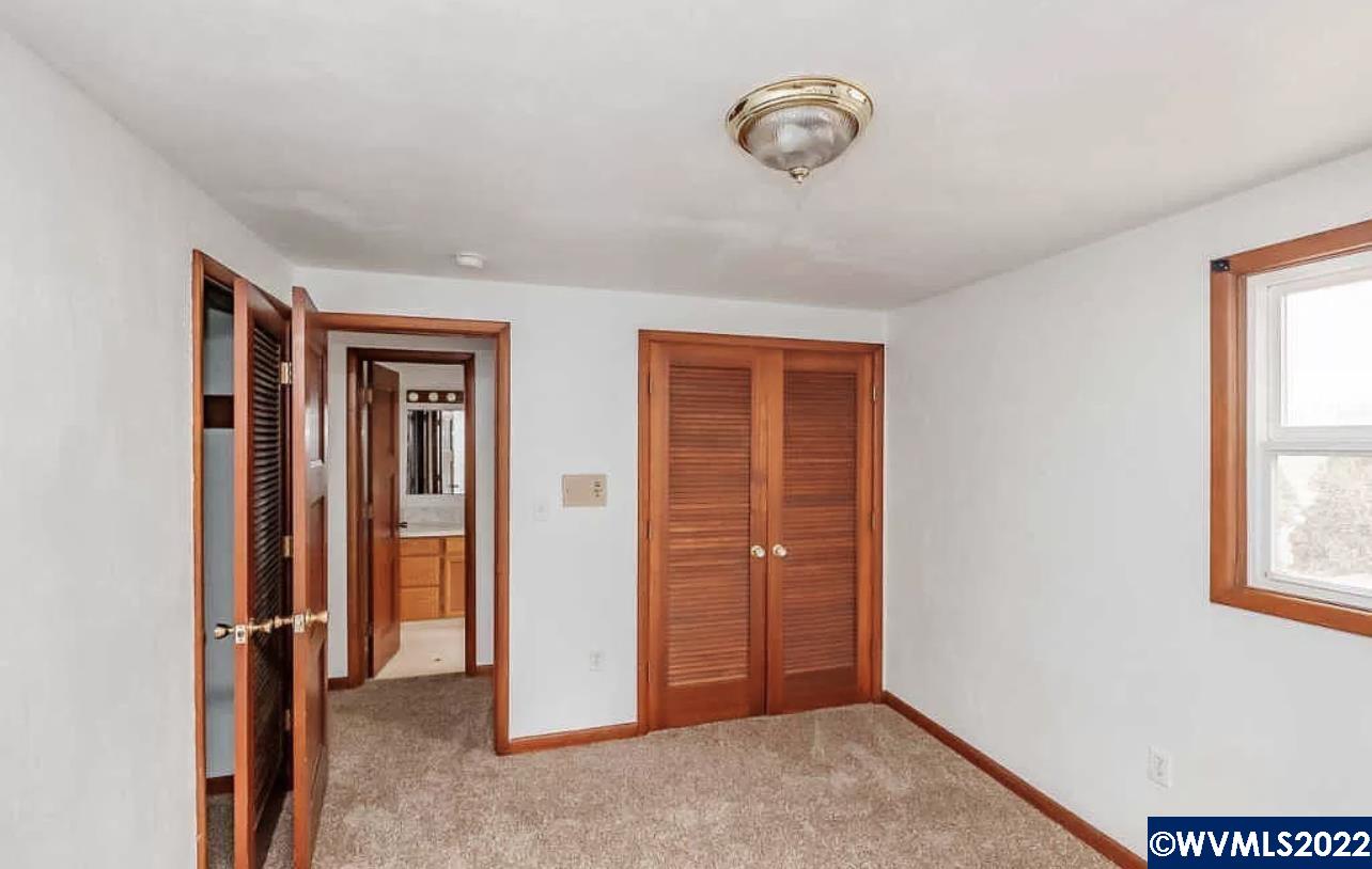952 Southwest Hunter Street Dallas, OR 97338 - Photo 17 of 28 Gallery Image 17