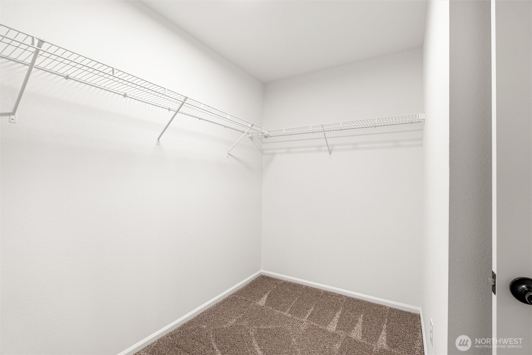 3957 South Chicago Street Seattle, WA 98118 - Photo 24 of 34 a view of a small space