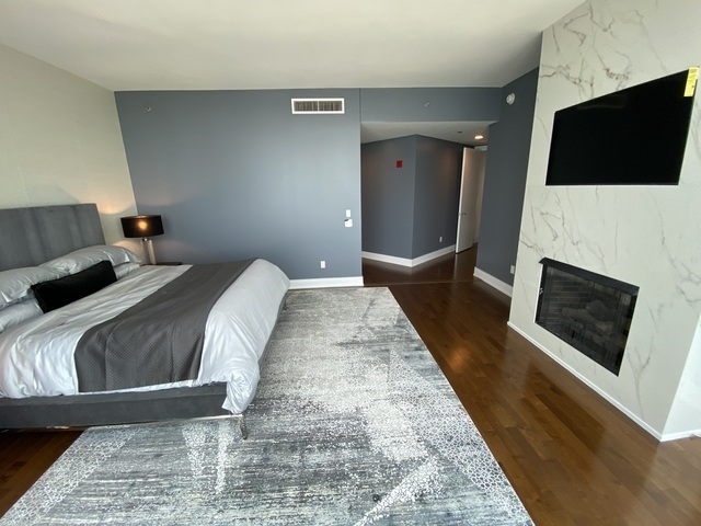 401 North Wabash Avenue, Unit 84A Chicago, IL 60611 - Photo 21 of 41 Gallery Image 21