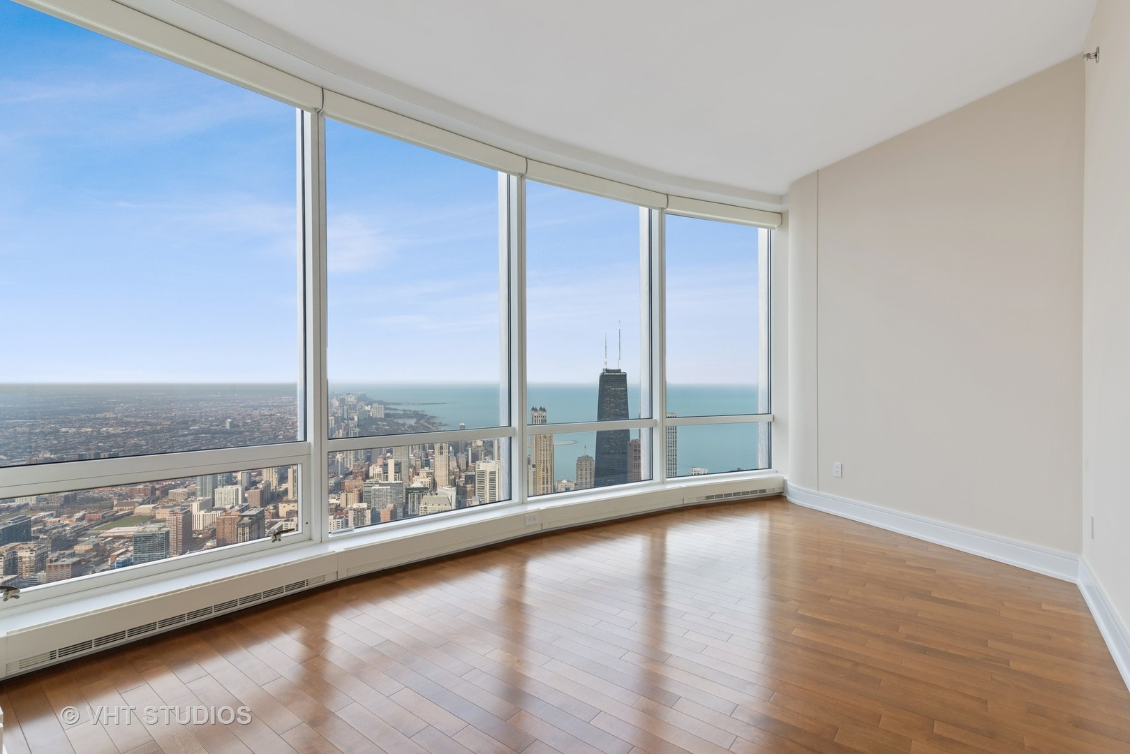 401 North Wabash Avenue, Unit 84A Chicago, IL 60611 - Photo 30 of 41 Gallery Image 30