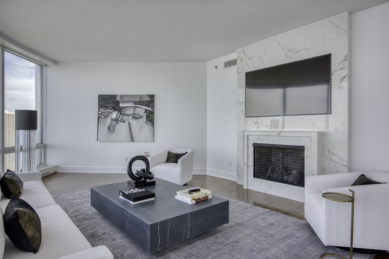 401 North Wabash Avenue, Unit 84A Chicago, IL 60611 - Photo 8 of 41 Gallery Image 8