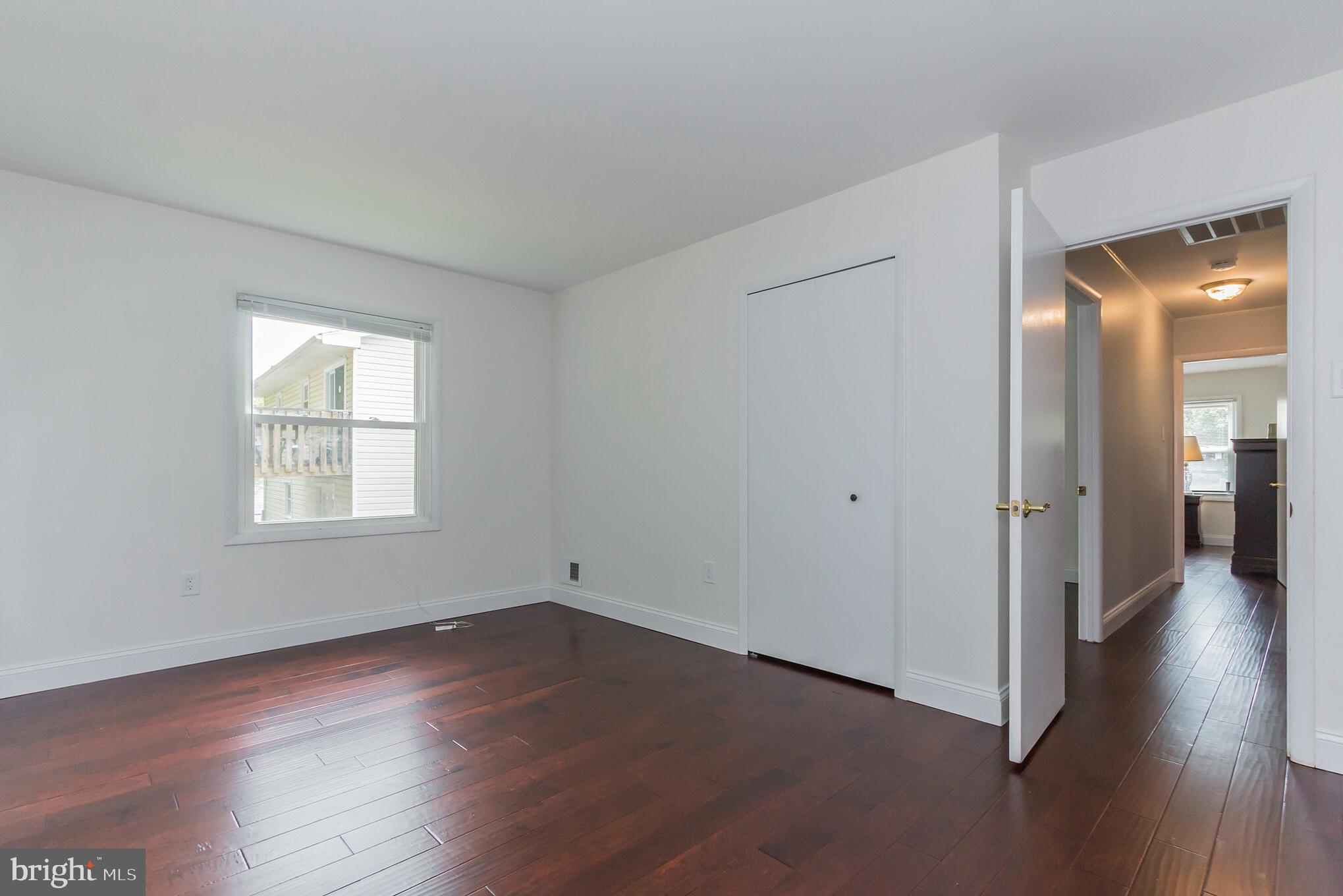 2210 Dairy Farm Road Odenton, MD 21113 - Photo 19 of 27 3rd bedroom with hardwood floors