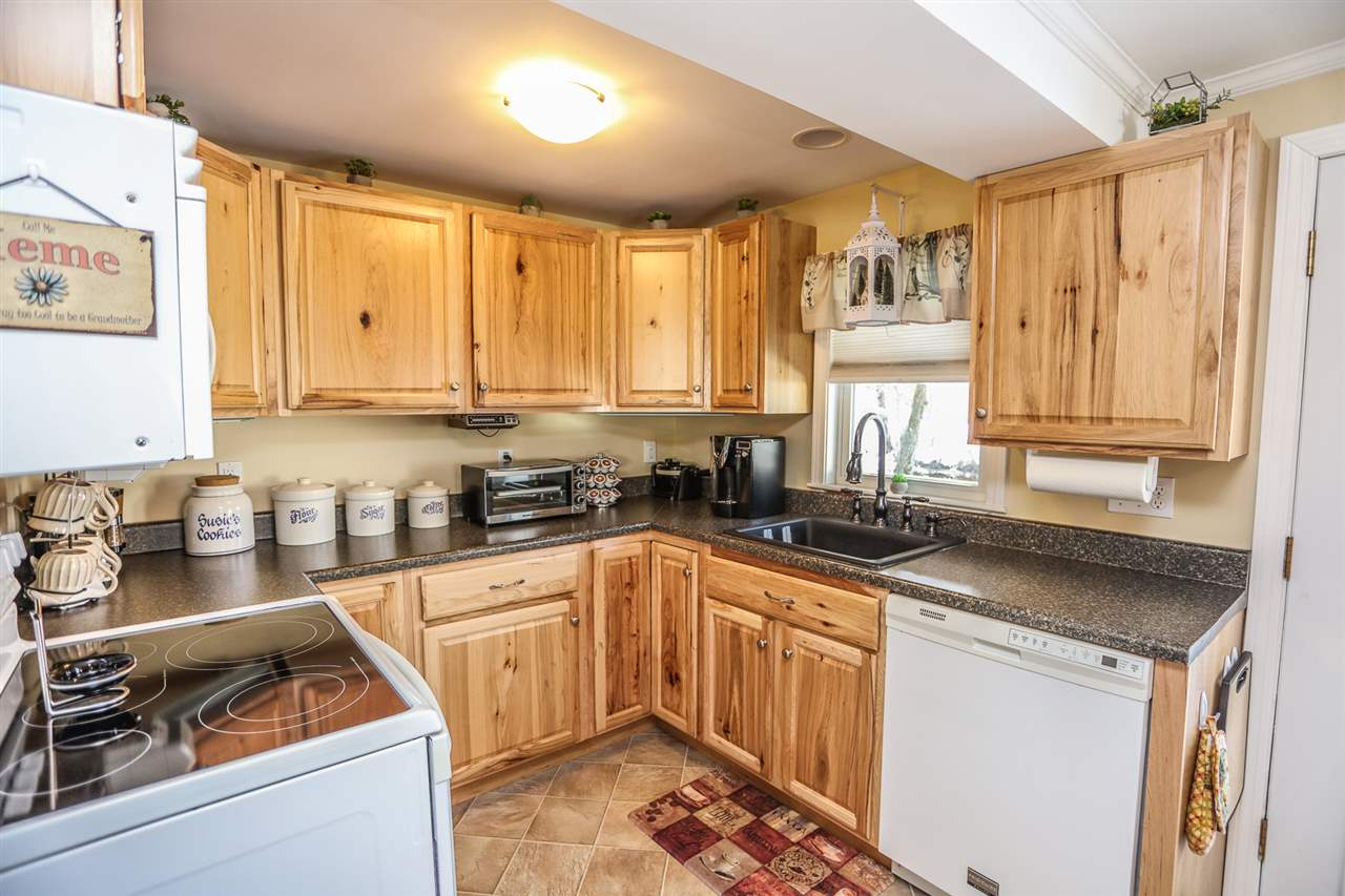 34 Riverside Drive Allenstown, NH 03275 - Photo 16 of 29 Gallery Image 16