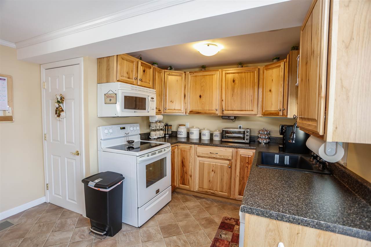 34 Riverside Drive Allenstown, NH 03275 - Photo 17 of 29 Gallery Image 17