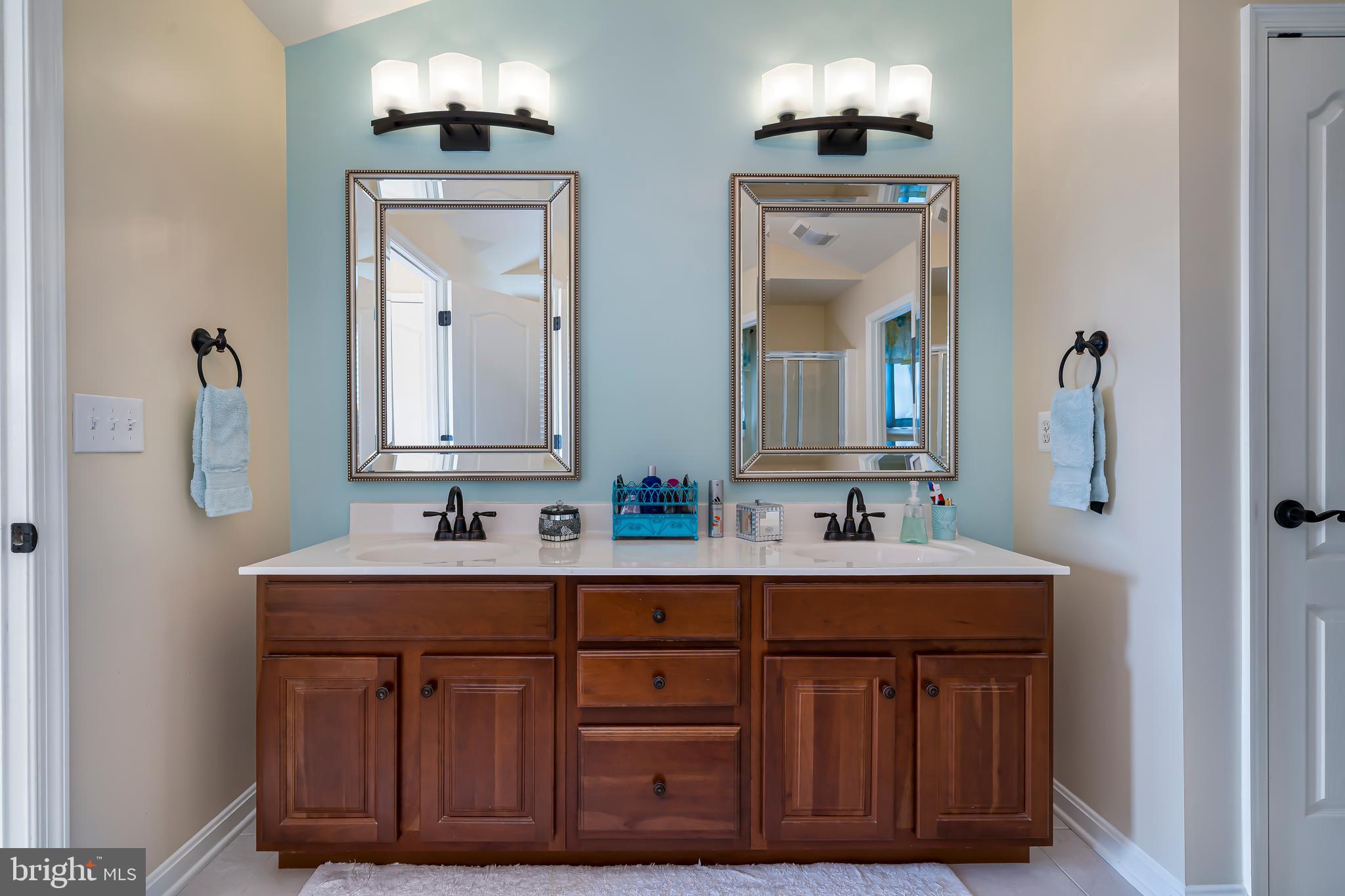 938 Muller Road Westminster, MD 21157 - Photo 34 of 60 Double Sinks