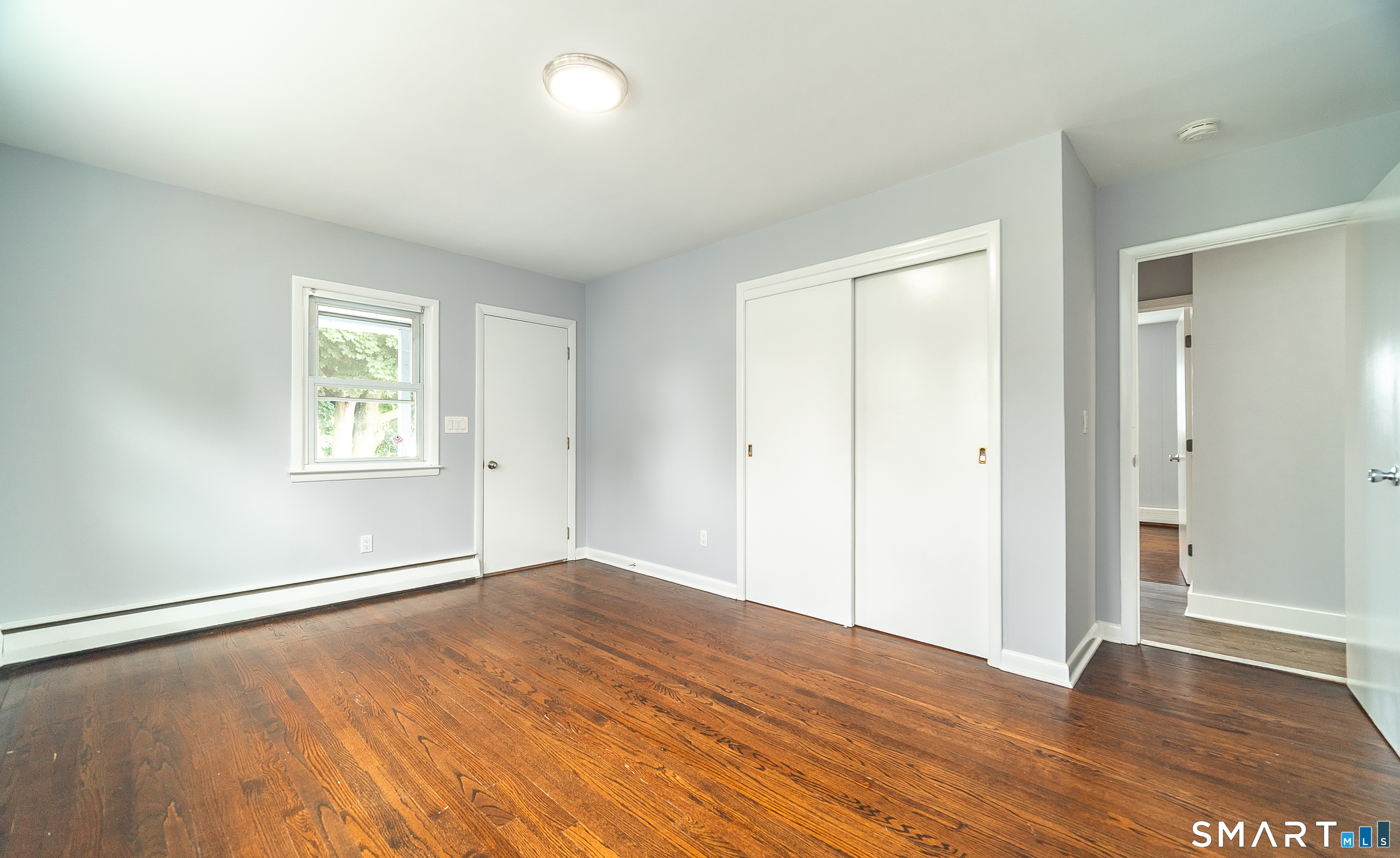 476 Ruth Street Bridgeport, CT 06606 - Photo 14 of 38