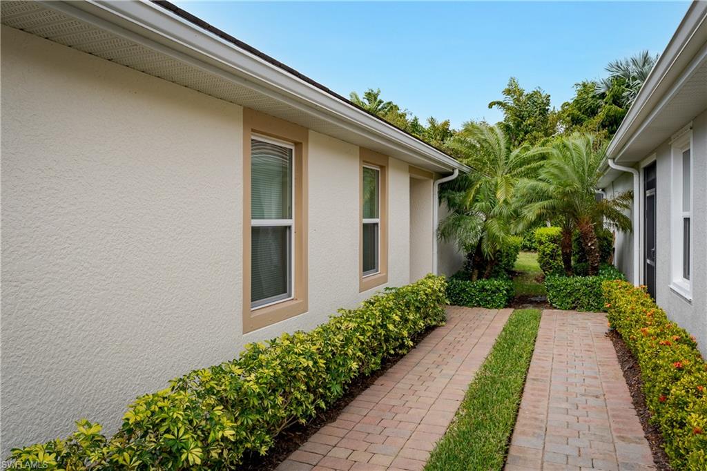14943 Edgewater Circle Naples, FL 34114 - Photo 24 of 50