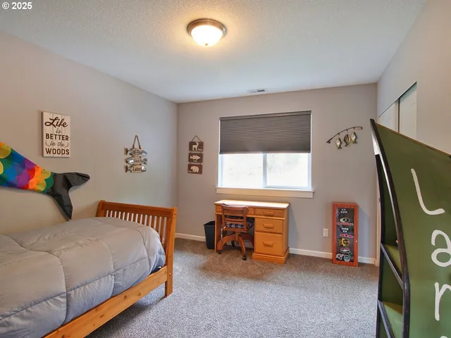 $870,000 | 6015 Northwest High Heaven Road, McMinnville, OR 97128