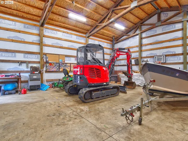 $870,000 | 6015 Northwest High Heaven Road, McMinnville, OR 97128