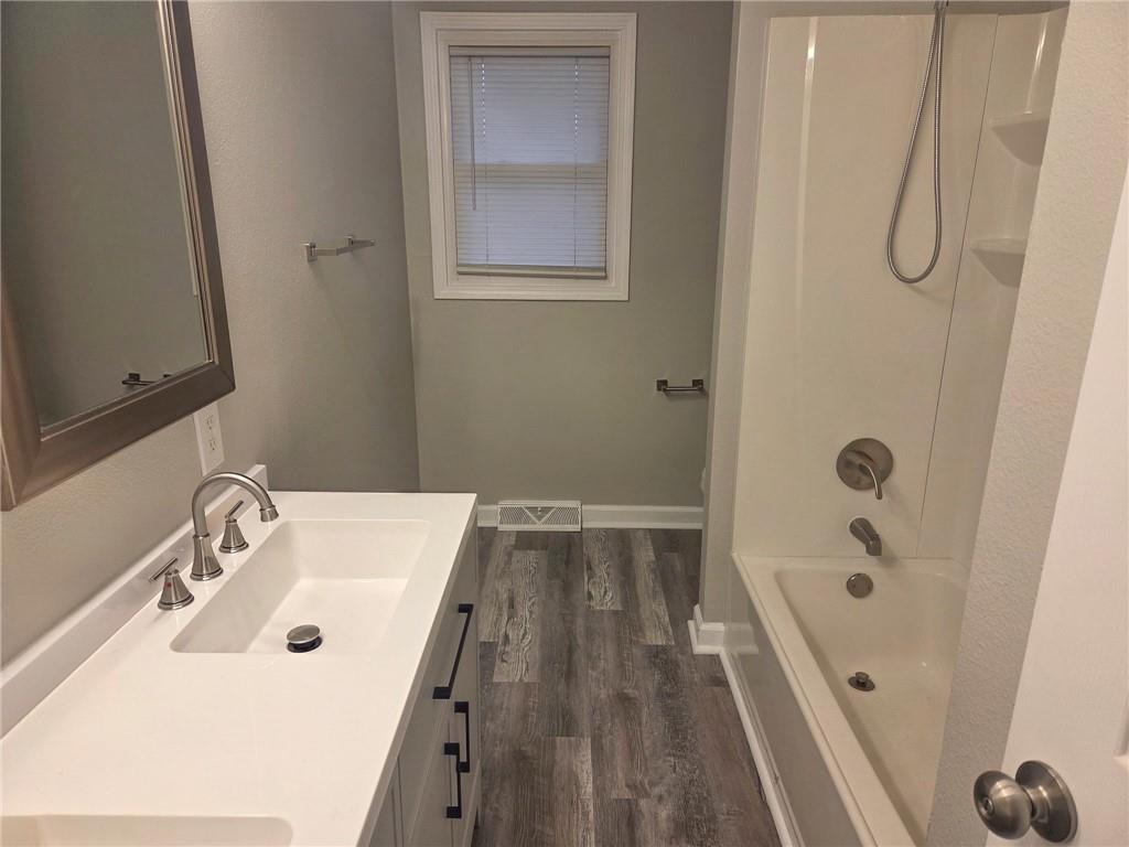 701 Lake Road Garden City, MO 64747 - Photo 9 of 13