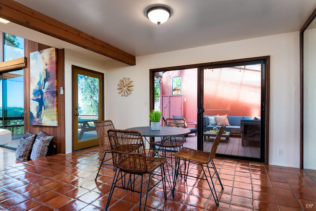 929 Cheltenham Road Santa Barbara, CA 93105 - Photo 6 of 22 Dining