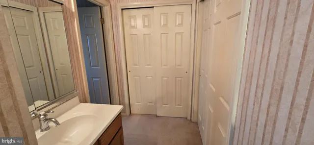 $354,900 | 117 Carriage Hill Court, Columbus, NJ 08022