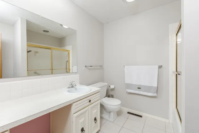 $334,900 | 126 South Orr Drive, Normal, IL 61761