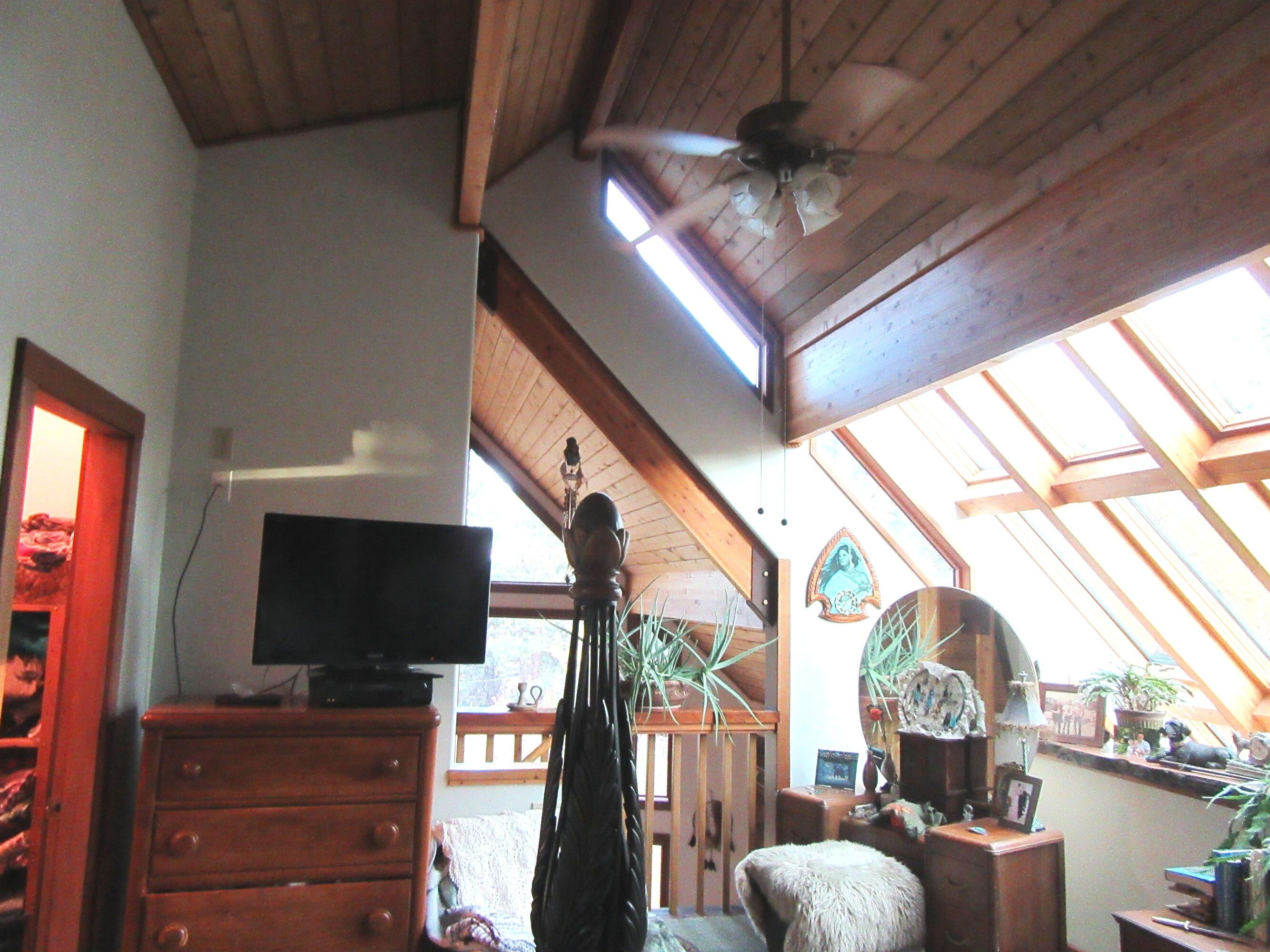 16144 Sprague River Road Chiloquin, OR 97624 - Photo 27 of 80 Primary Suite another view - Copy