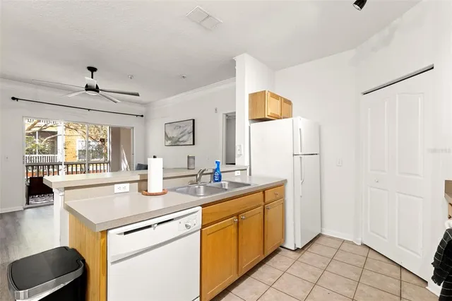 $299,900 | 4207 South Dale Mabry Highway, Unit 6213, Tampa, FL 33611