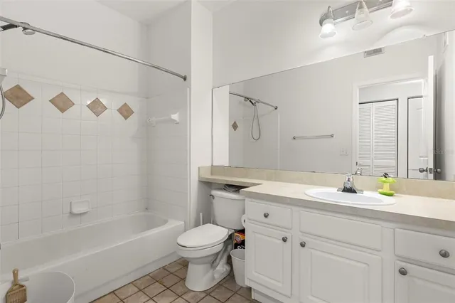 $299,900 | 4207 South Dale Mabry Highway, Unit 6213, Tampa, FL 33611