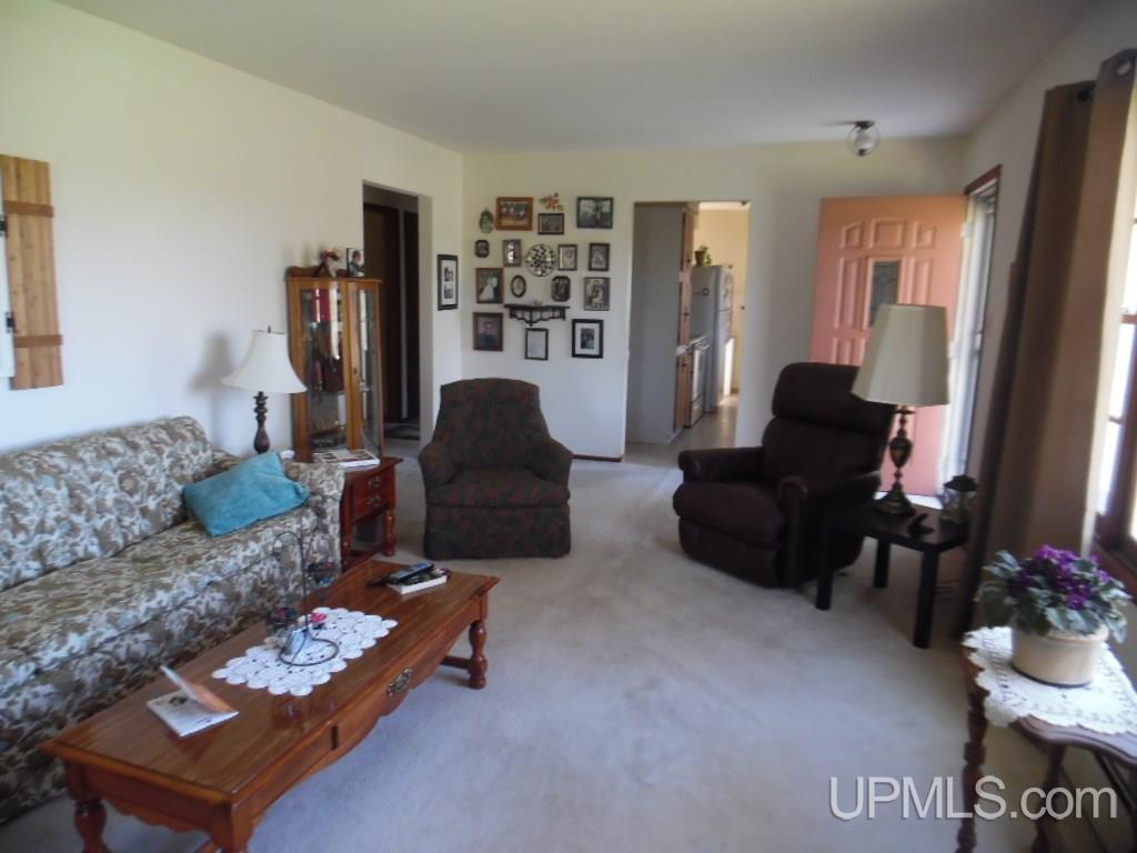 3437 Co Road Cornell, MI 49818 - Photo 4 of 22